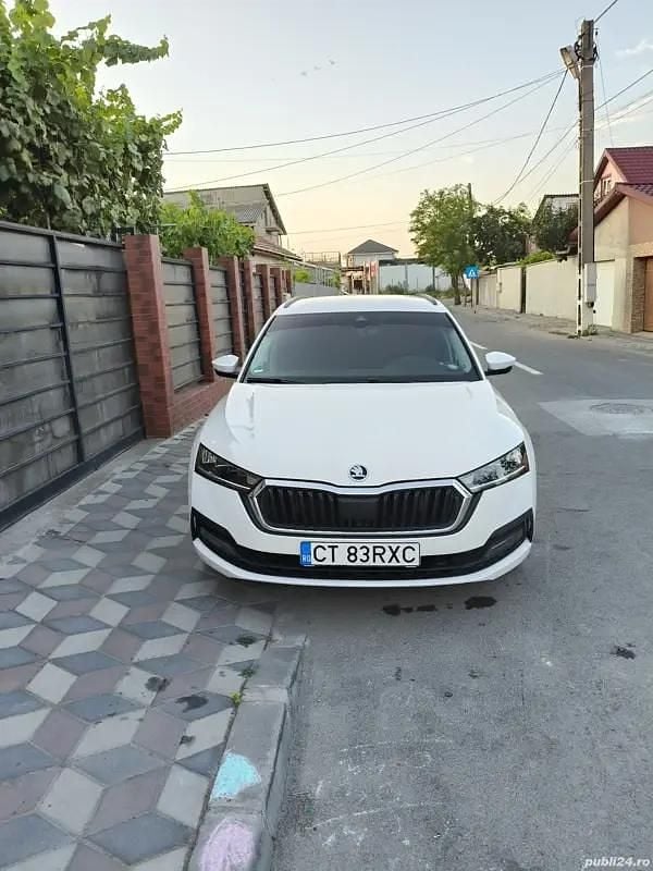 Second-hand Skoda Octavia 150 CP (110 kW) 2020 Alb Break