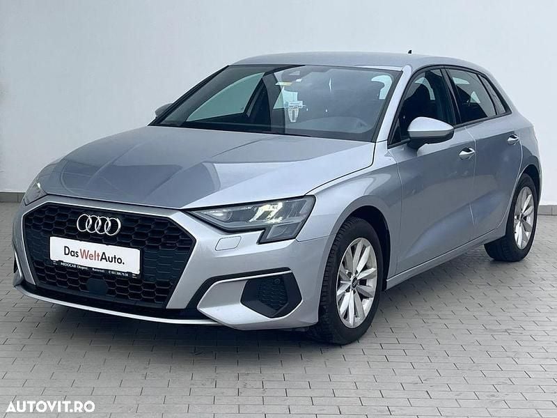 Culoareargint Utilizat 2021 Audi A3 Sportback Advanced Hatchback | 19.590 EUR (Preț OK) - Imagine 1/4