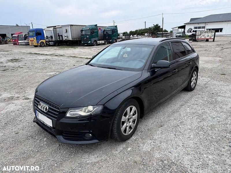 Culoarenegru Utilizat 2009 Audi A4 Sport Break | 5.200 EUR (Preț OK) - Imagine 1/4