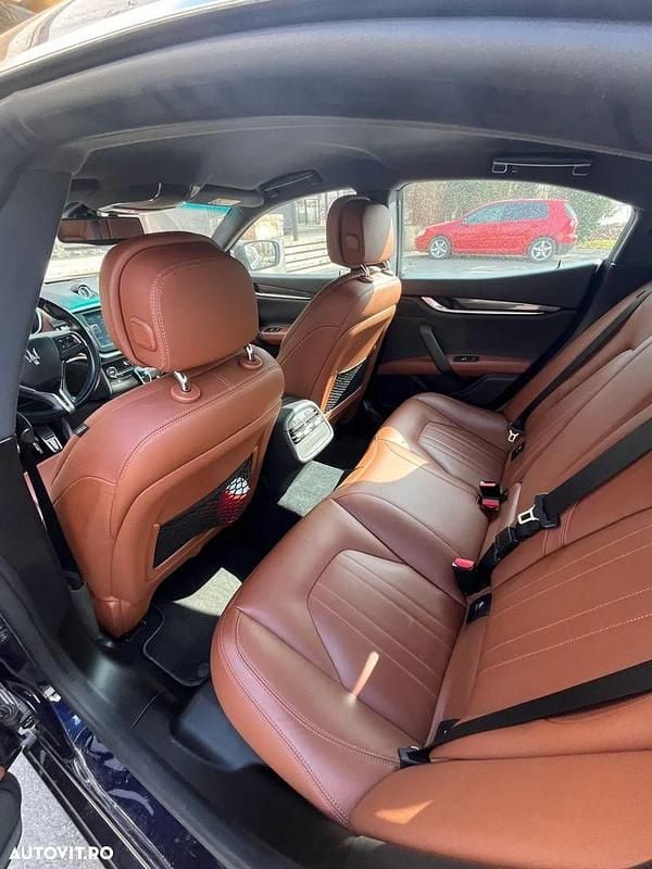 Second-hand Maserati Ghibli 275 CP (202 kW) 2015 Albastru Coupe