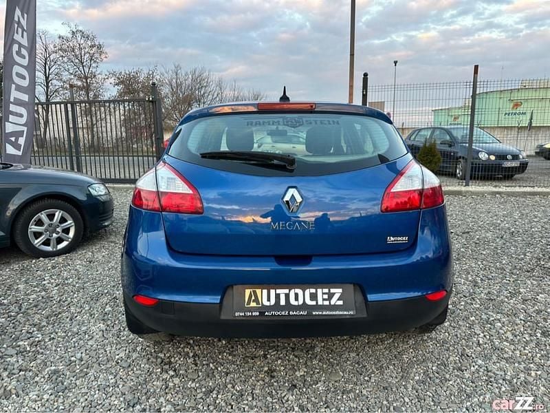 Second-hand Renault Mégane III Authentique 100 CP (73 kW) 2012 Albastru Berlinǎ