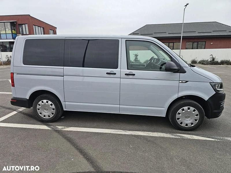 Gri Utilizat 2016 VW T6 Trendline Van | 14.500 EUR (Puțin scump) - Imagine 1/4
