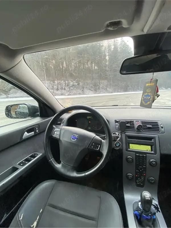 Second-hand Volvo S40 110 CP (80 kW) 2007 Berlinǎ