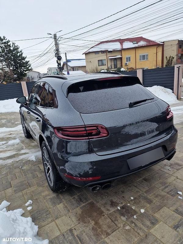 Second-hand Porsche Macan 258 CP (189 kW) 2017 Culoaregri SUV