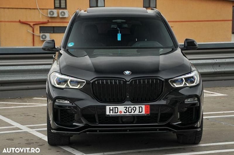 Culoarenegru Utilizat 2020 BMW X5 Comfort Edition SUV | 40.990 EUR (Super Preț) - Imagine 1/4