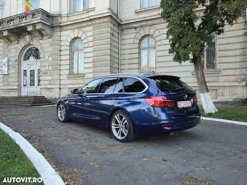 Second-hand BMW 320 Efficient Dynamics 163 CP (119 kW) 2017 Culoarealbastru Break