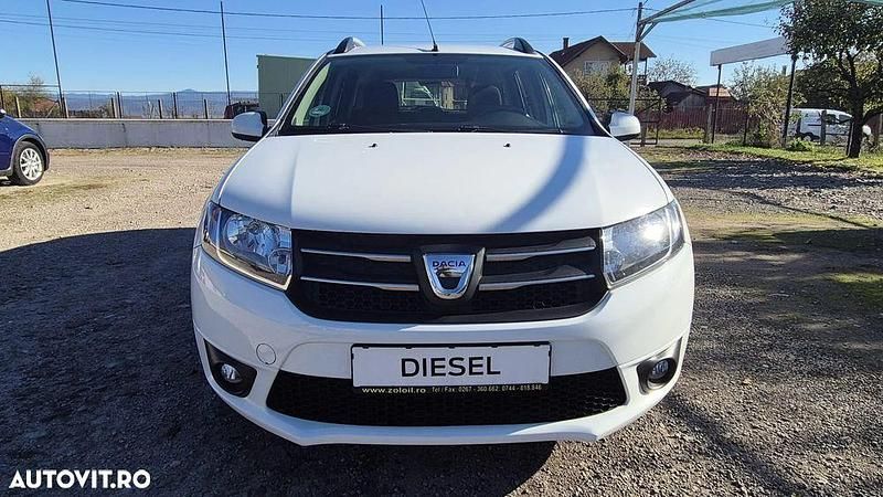 Culoarealb Utilizat 2015 Dacia Logan MCV Prestige Break | 6.690 EUR (Puțin scump) - Imagine 1/4
