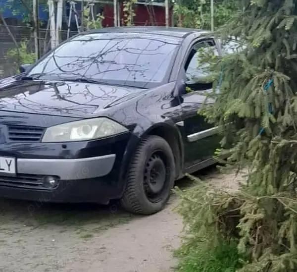 Utilizat 2003 Renault Mégane II | 4.000 EUR - Imagine 1/2