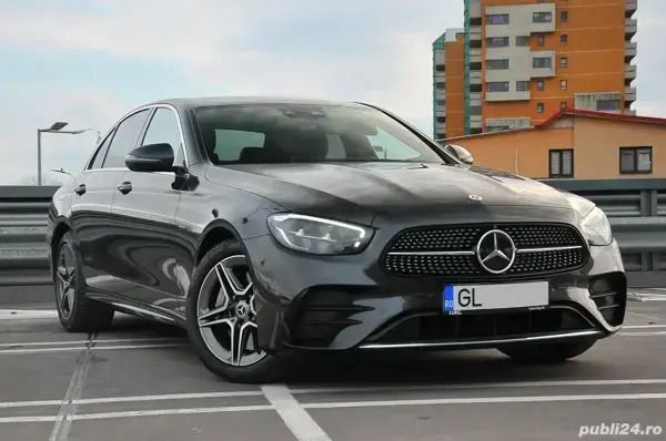 Utilizat 2020 Mercedes E300 Berlinǎ | 48.000 EUR - Imagine 1/4