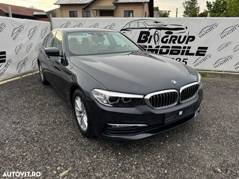 Gri Utilizat 2017 BMW 520 Berlinǎ | 20.999 EUR (Preț bun) - Imagine 1/4