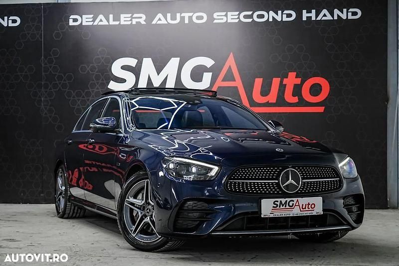 Second-hand Mercedes E300 AMG line 320 CP (235 kW) 2020 Culoarealbastru Berlinǎ