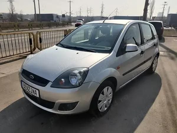 Utilizat 2007 Ford Fiesta Hatchback | 1.790 EUR (Preț OK) - Imagine 1/4