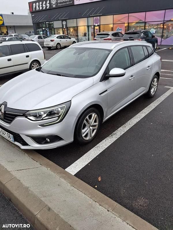 Second-hand Renault Mégane IV 116 CP (85 kW) 2020 Culoaregri Berlinǎ