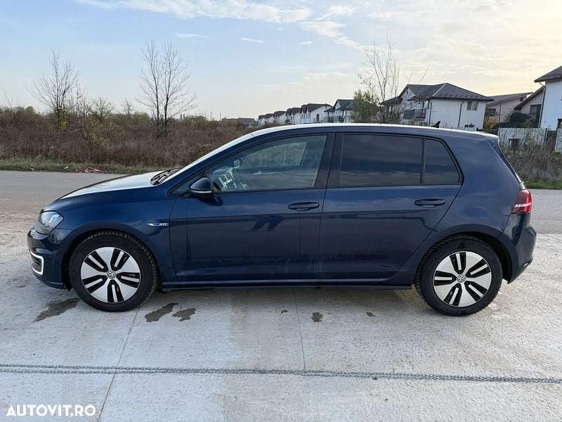 Second-hand VW Golf VII GTE 204 CP (150 kW) 2016 Culoarealbastru Hatchback