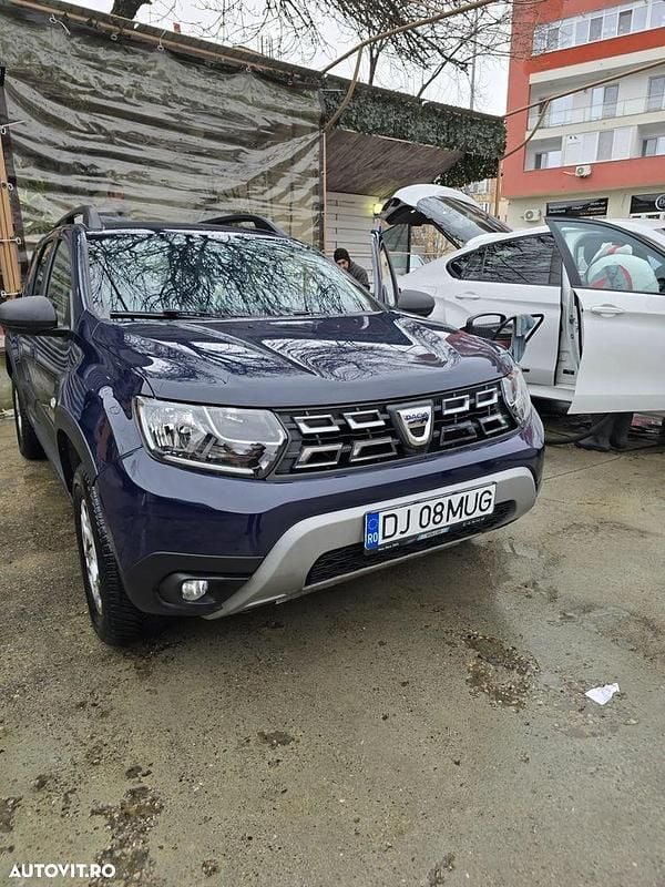Culoarealbastru Utilizat 2019 Dacia Duster Prestige SUV | 11.500 EUR (Preț OK) - Imagine 1/4
