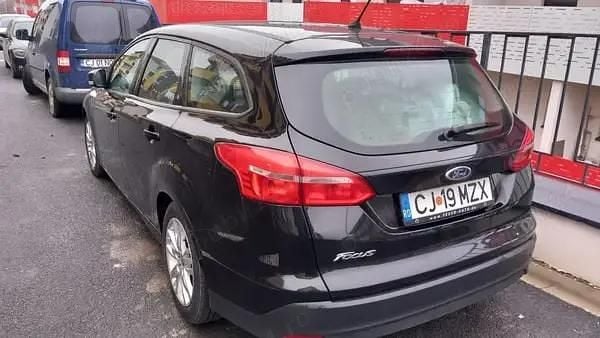 Negru Utilizat 2014 Ford Focus Break | 4.900 EUR (Super Preț) - Imagine 1/4