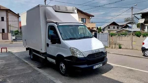 Utilizat 2012 Iveco Daily | 8.800 EUR (Preț OK) - Imagine 1/4