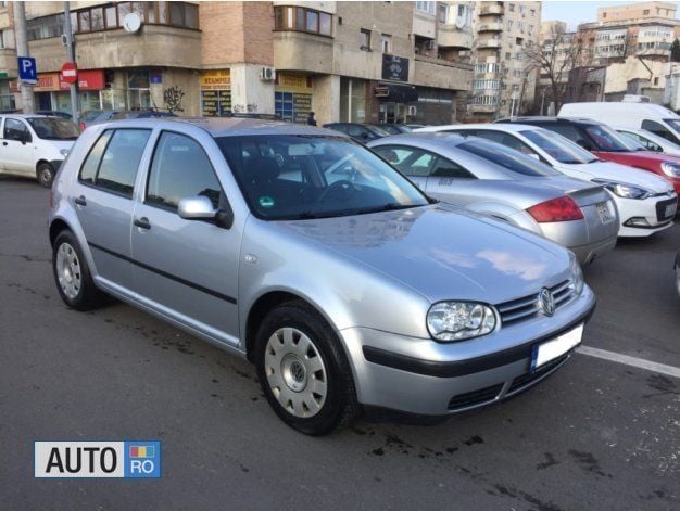Second-hand VW Golf IV 75 CP (55 kW) 2003 Gri Hatchback