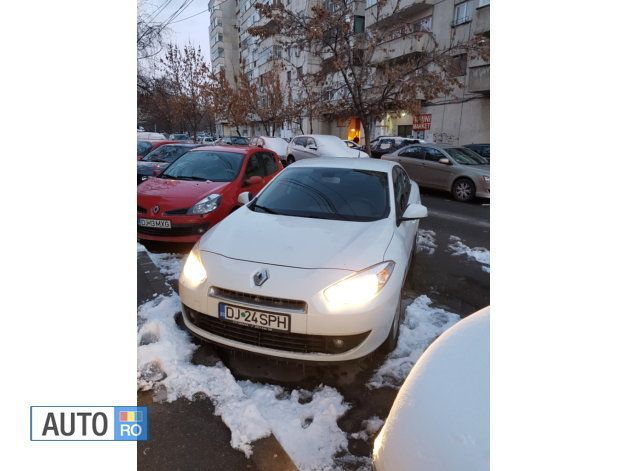 Second-hand Renault Fluence 80 kW (110 CP) 2012 Alb Berlinǎ