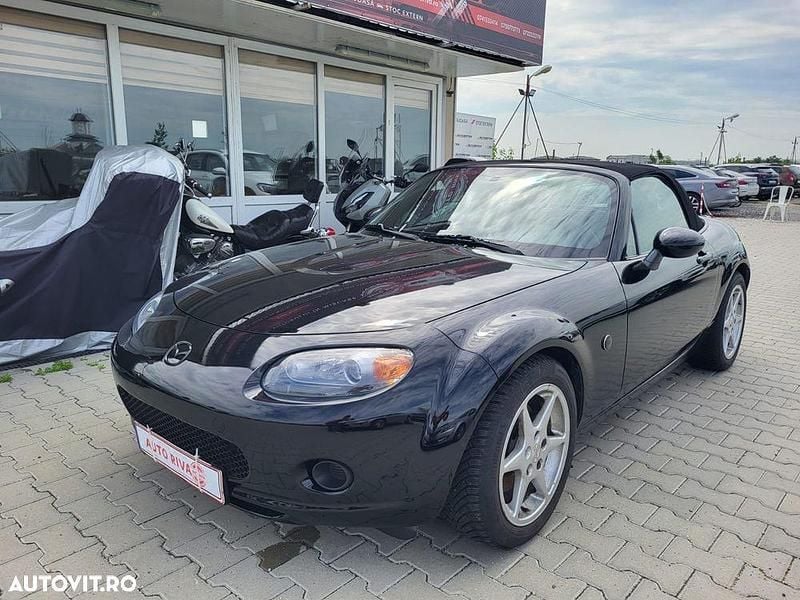 Culoarenegru Utilizat 2006 Mazda MX5 Emotion Cabrio | 7.900 EUR - Imagine 1/4