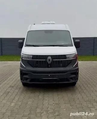 Nouă Renault Master 130 CP (95 kW) 2025 Monovolum