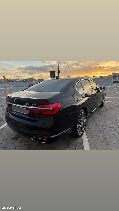 Second-hand BMW 730L Comfort Edition 265 CP (194 kW) 2017 Culoarenegru Berlinǎ