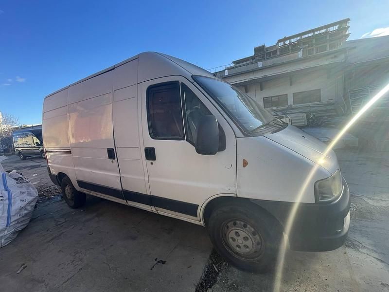 Utilizat 2006 Peugeot Boxer Van | 1.500 EUR - Imagine 1/4