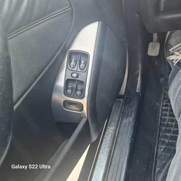 Second-hand Mercedes C220 150 CP (110 kW) 2005 Gri Berlinǎ