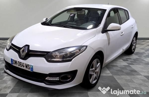 Alb Utilizat 2015 Renault Mégane III Hatchback | 4.199 EUR (Super Preț) - Imagine 1/4