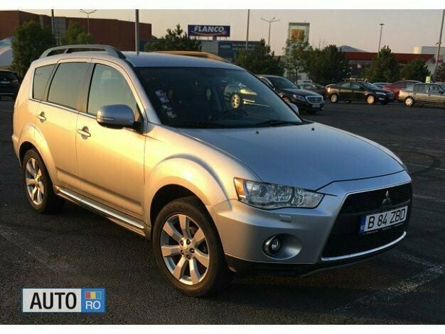 Second-hand Mitsubishi Outlander 156 CP (114 kW) 2011 Gri SUV