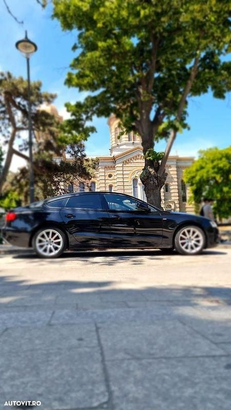Negru Utilizat 2013 Audi A5 Sportback Berlinǎ | 11.300 EUR (Super Preț) - Imagine 1/4