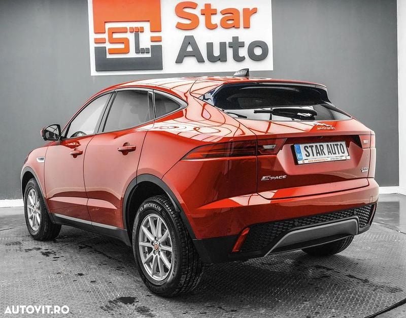 Second-hand Jaguar E-Pace R-Dynamic 150 CP (110 kW) 2021 Culoarerosu SUV