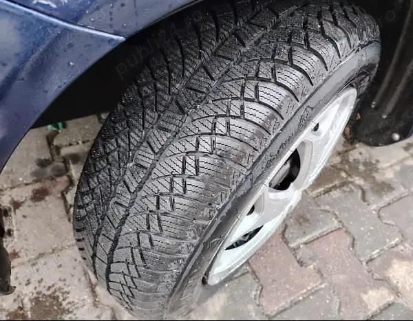 Second-hand Honda Jazz 83 CP (61 kW) 2002 Albastru Hatchback