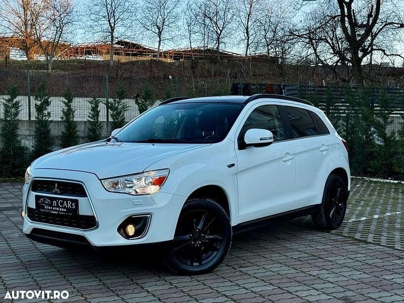 Second-hand Mitsubishi ASX Diamant Edition 150 CP (110 kW) 2014 Culoarealb SUV