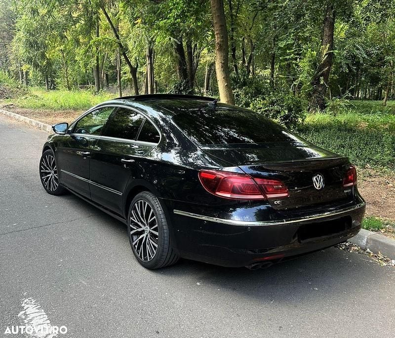 Second-hand VW Passat 177 CP (130 kW) 2012 Culoarenegru Berlinǎ