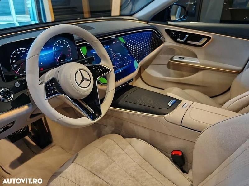 Second-hand Mercedes E200 204 CP (150 kW) 2025 Culoarenegru Berlinǎ