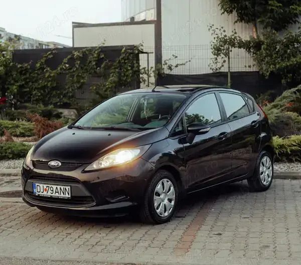 Utilizat 2009 Ford Fiesta Hatchback | 3.200 EUR (Preț OK) - Imagine 1/4