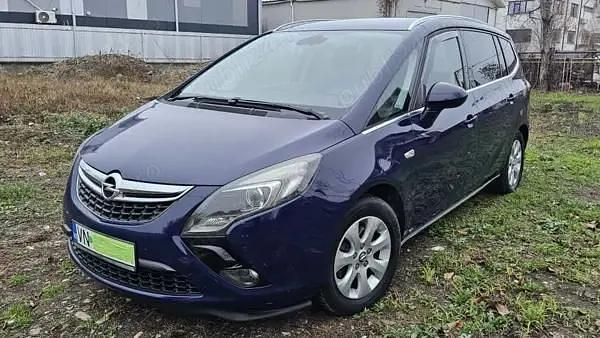 Albastru Utilizat 2013 Opel Zafira Tourer Monovolum | 5.250 EUR (Preț bun) - Imagine 1/4