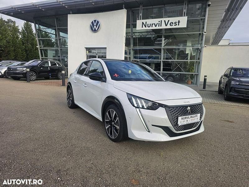 Culoarealb Utilizat 2022 Peugeot e-208 GT Hatchback | 15.500 EUR - Imagine 1/4
