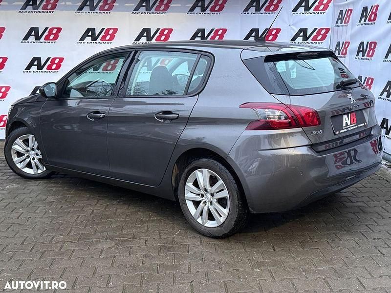 Second-hand Peugeot 308 Business-Line 130 CP (95 kW) 2018 Culoaremaro