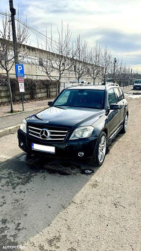 Second-hand Mercedes GLK220 170 CP (125 kW) 2009 Culoarenegru SUV