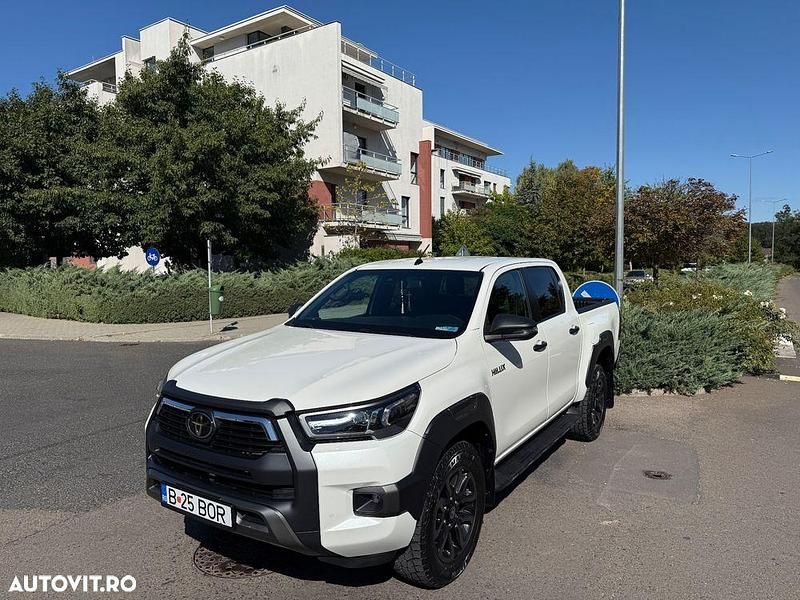 Culoarealb Utilizat 2021 Toyota HiLux Edition Pickup | 36.800 EUR (Super Preț) - Imagine 1/4