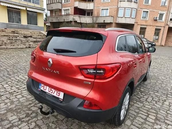 Portocaliu Utilizat 2017 Renault Kadjar SUV | 8.950 EUR (Super Preț) - Imagine 1/4