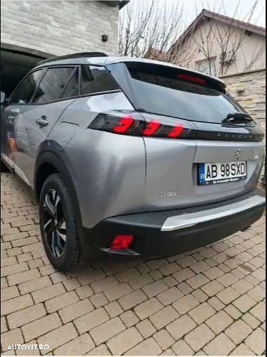Second-hand Peugeot 2008 Allure 130 CP (95 kW) 2021 Culoaregri SUV