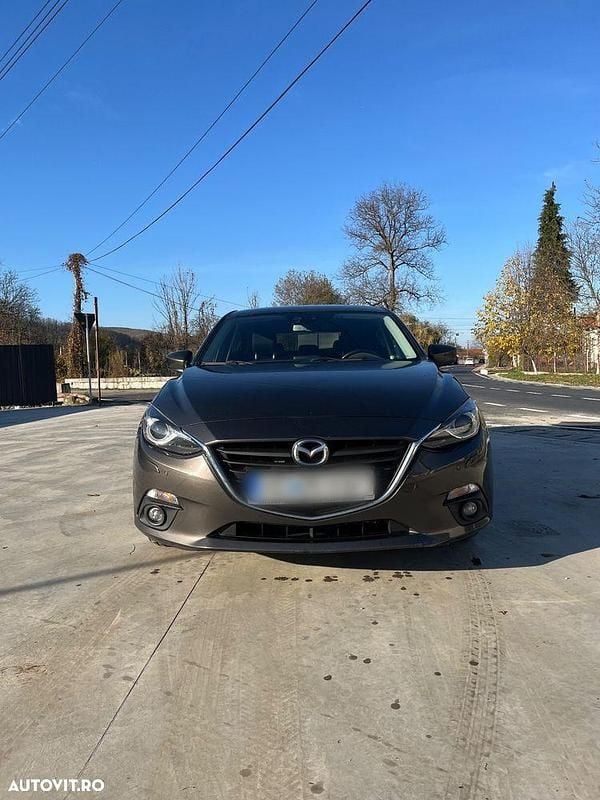 Culoaremaro Utilizat 2014 Mazda 3 Hatchback | 7.990 EUR (Preț bun) - Imagine 1/4