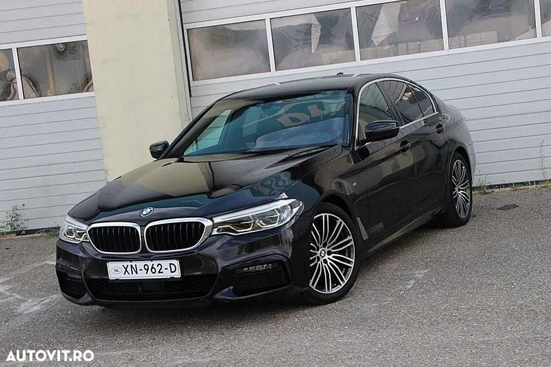 Culoarenegru Utilizat 2020 BMW 520 M Sport Berlinǎ | 24.999 EUR (Preț OK) - Imagine 1/4