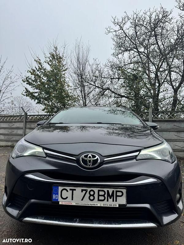 Second-hand Toyota Avensis Multidrive S 147 CP (108 kW) 2018 Culoaregri Break