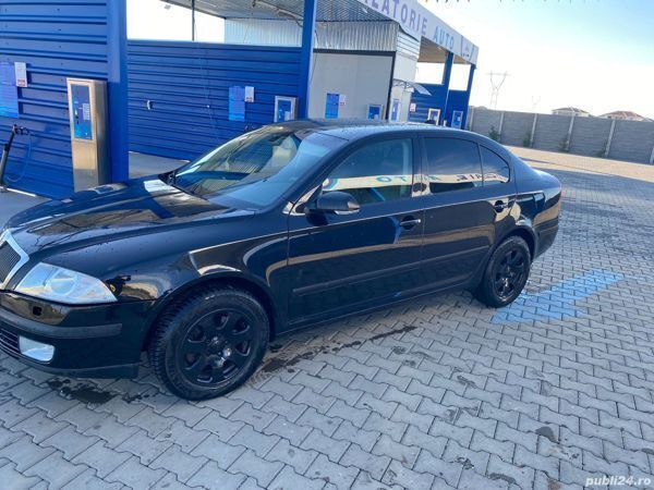 Utilizat 2006 Skoda Octavia Berlinǎ | 2.999 EUR (Preț OK) - Imagine 1/4