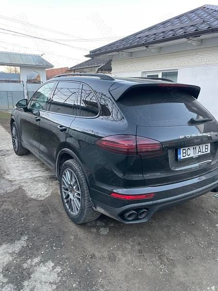 Utilizat 2017 Porsche Cayenne SUV | 36.000 EUR (Preț OK) - Imagine 1/4