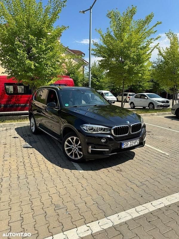 Negru Utilizat 2014 BMW X5 Sport Line SUV | 19.000 EUR (Preț bun) - Imagine 1/2